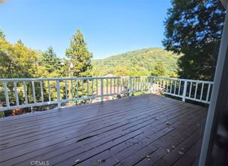 398 Dunant Drive, Crestline, CA 92325