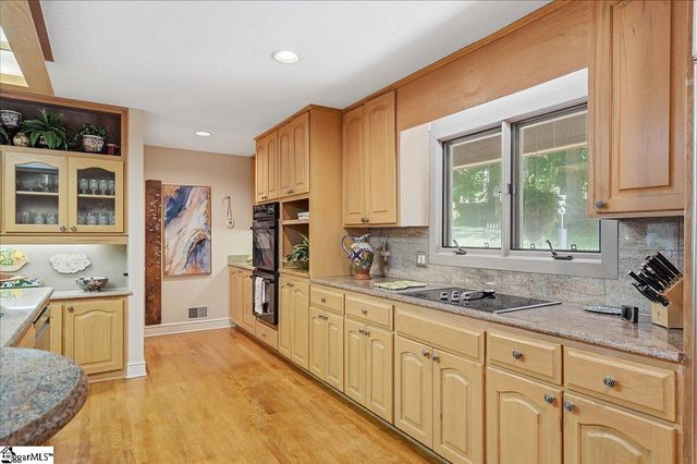290 S Tyger Lane, Roebuck, SC 29376