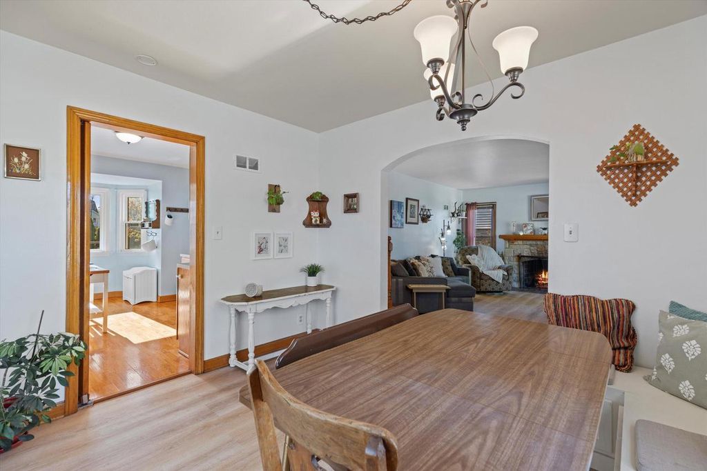 property-img