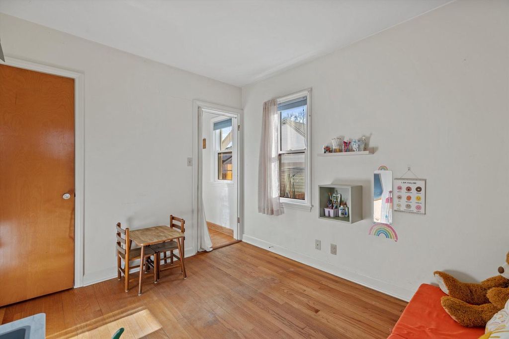 property-img