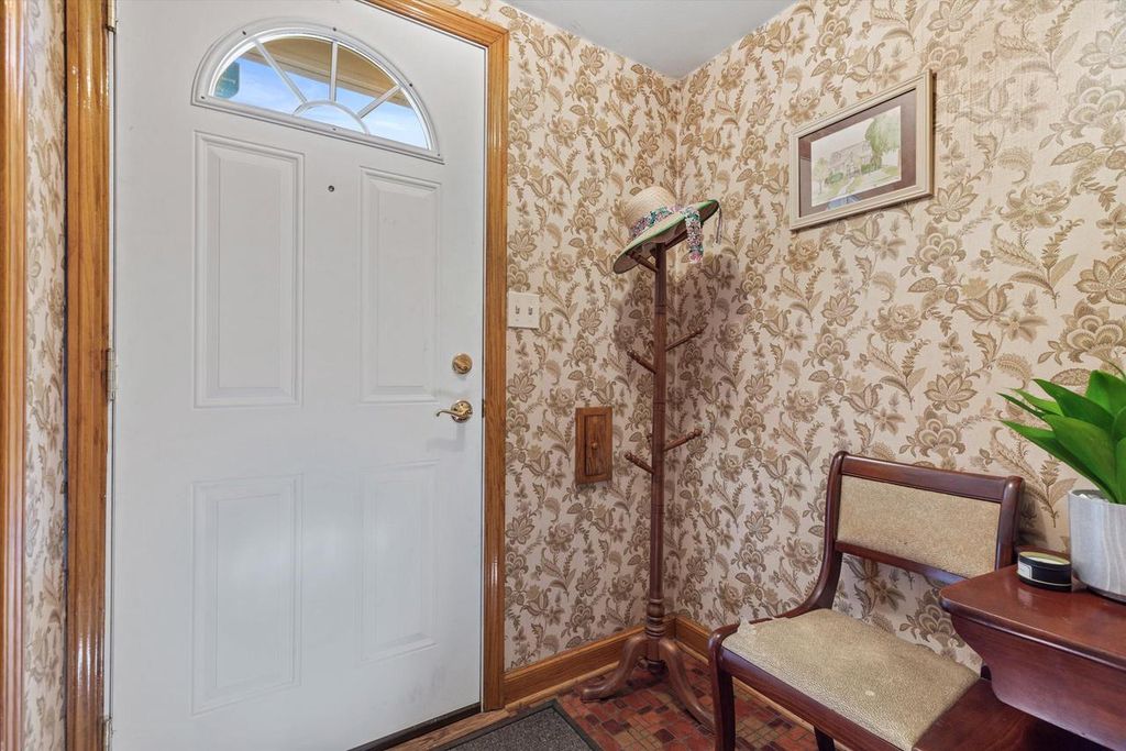 property-img