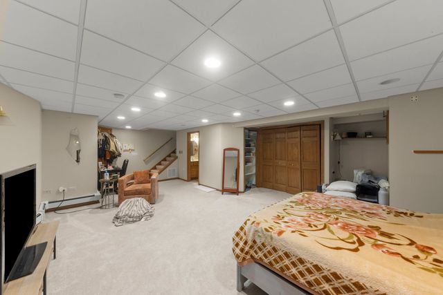 9040 Frances Lane, Orland Park, IL 60462