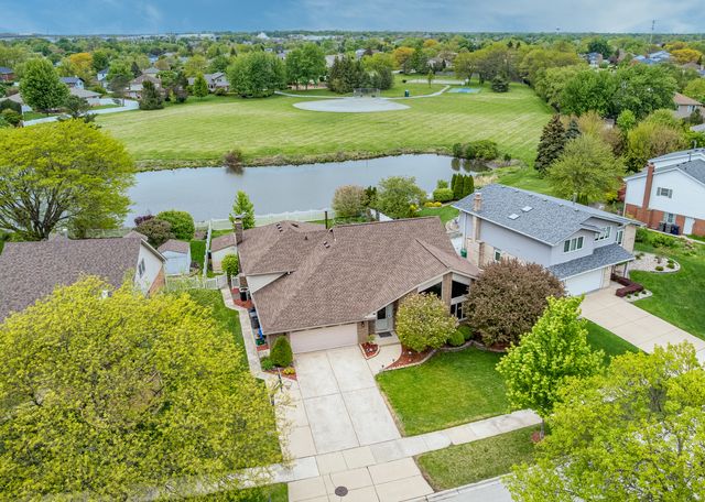 9040 Frances Lane, Orland Park, IL 60462