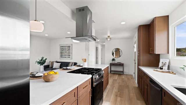 14514 Biddeford Street, Poway, CA 92064