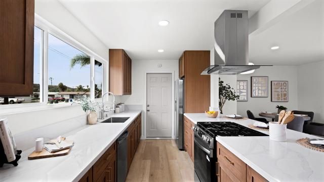 14514 Biddeford Street, Poway, CA 92064