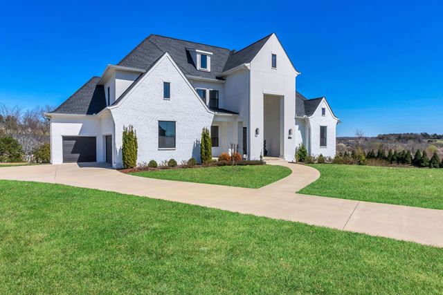 1004 Heights Blvd, Brentwood, TN 37027