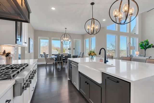 1004 Heights Blvd, Brentwood, TN 37027