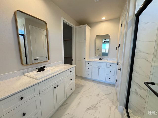 7308 Garrison, Bakersfield, CA 93311