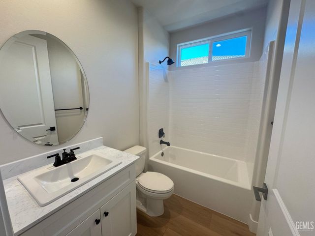 7308 Garrison, Bakersfield, CA 93311