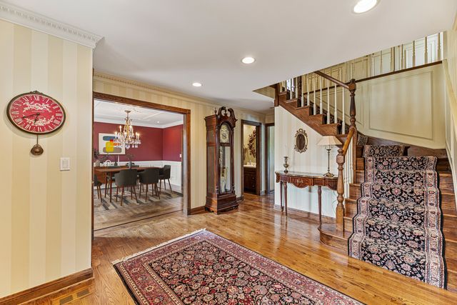 2308 Indian Ridge Drive, Glenview, IL 60026