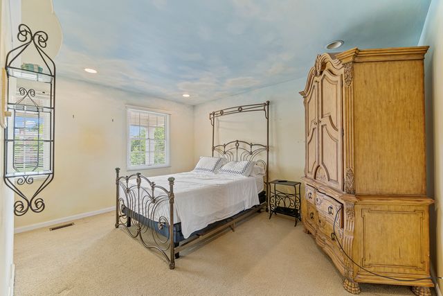 2308 Indian Ridge Drive, Glenview, IL 60026