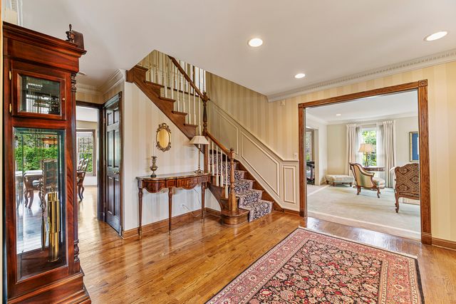 2308 Indian Ridge Drive, Glenview, IL 60026