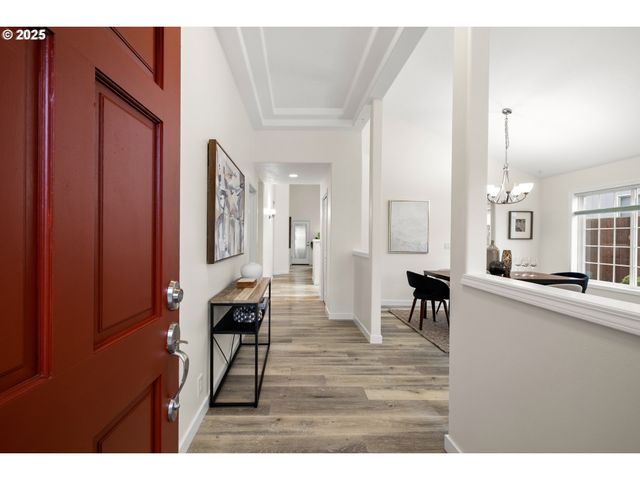 20672 Sw SANTA FE Ter, Sherwood, OR 97140