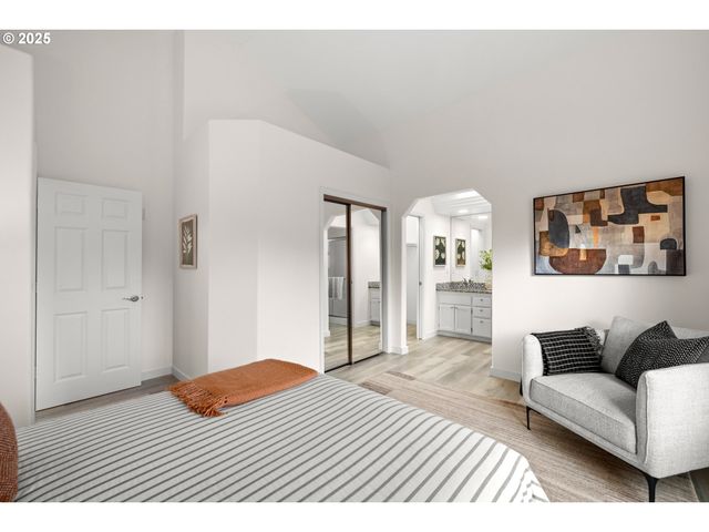 20672 Sw SANTA FE Ter, Sherwood, OR 97140