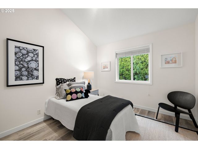 20672 Sw SANTA FE Ter, Sherwood, OR 97140