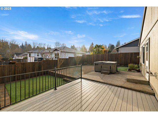 20672 Sw SANTA FE Ter, Sherwood, OR 97140