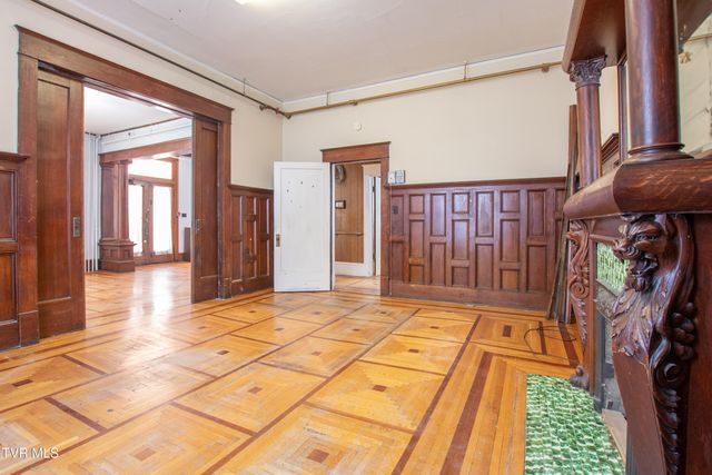 200 Solar Street, Bristol, VA 24201