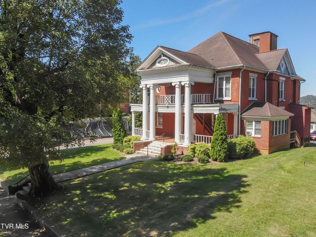 200 Solar Street, Bristol, VA 24201