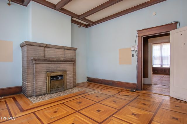 200 Solar Street, Bristol, VA 24201