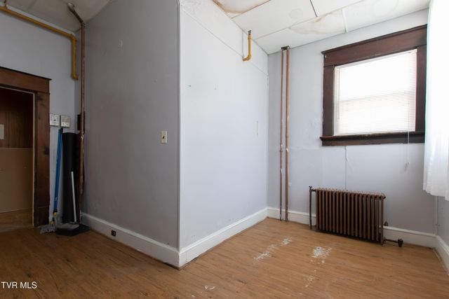 200 Solar Street, Bristol, VA 24201