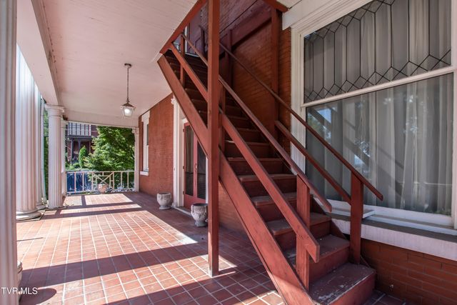 200 Solar Street, Bristol, VA 24201