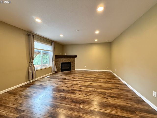 5164 P St, Washougal, WA 98671