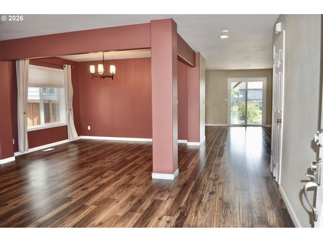 5164 P St, Washougal, WA 98671