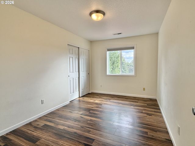 5164 P St, Washougal, WA 98671