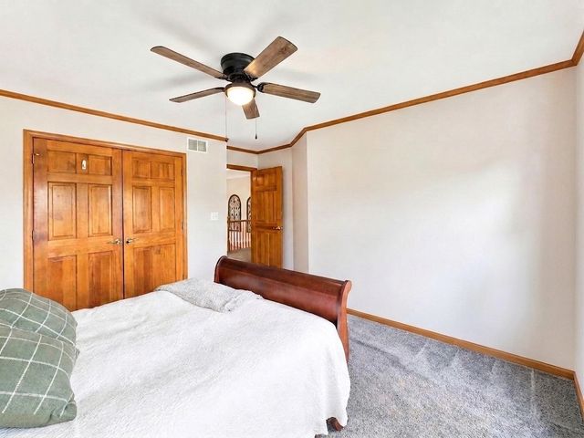 376 Amy Court, Glen Ellyn, IL 60137