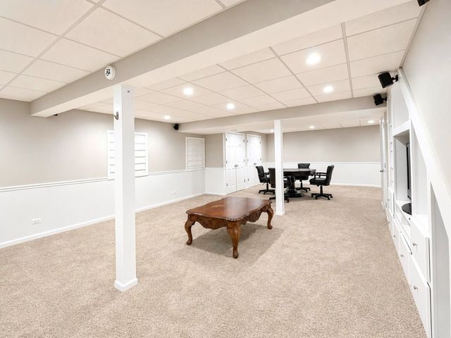 376 Amy Court, Glen Ellyn, IL 60137