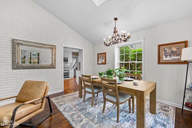962 Lincoln Road, Grosse Pointe, MI 48230