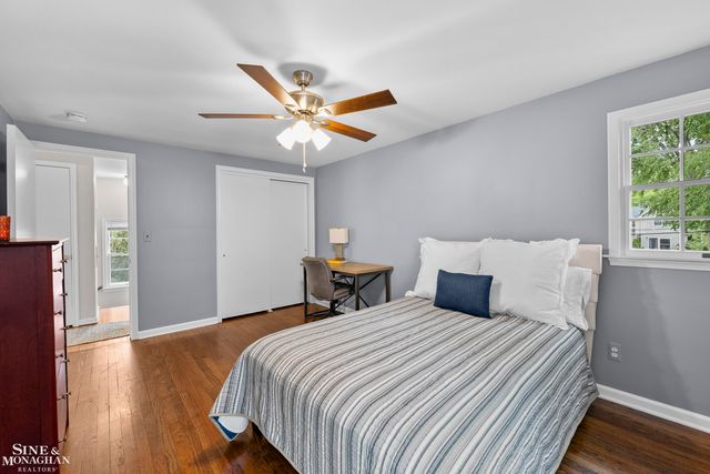 962 Lincoln Road, Grosse Pointe, MI 48230