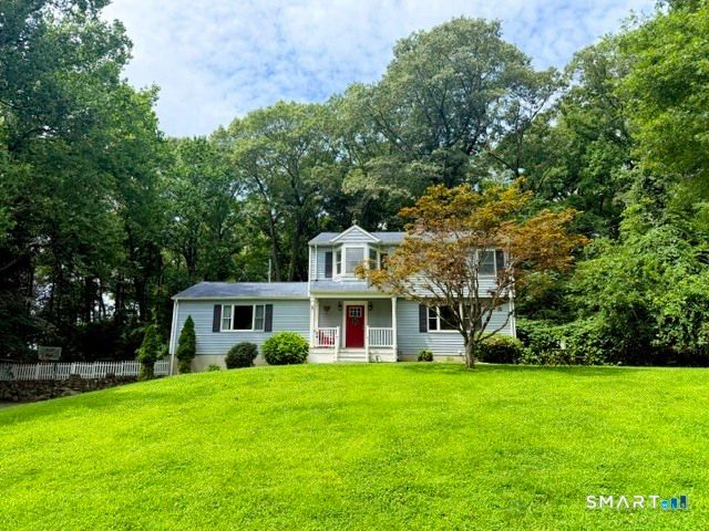 500 Wolcott Lane, Orange, CT 06477