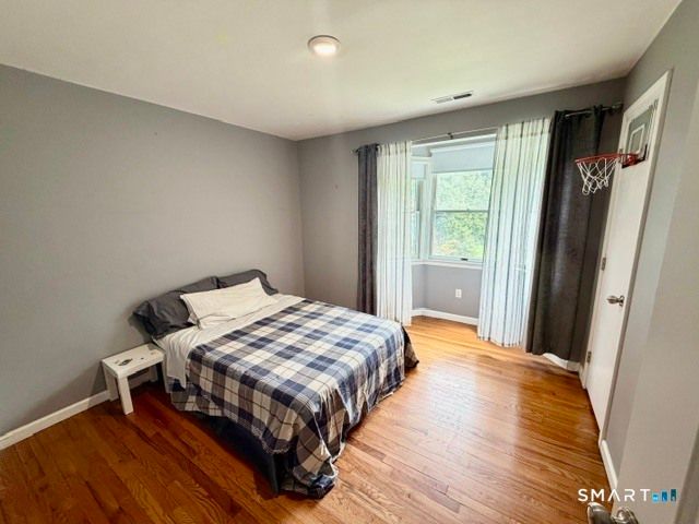 500 Wolcott Lane, Orange, CT 06477
