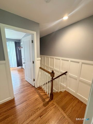 500 Wolcott Lane, Orange, CT 06477