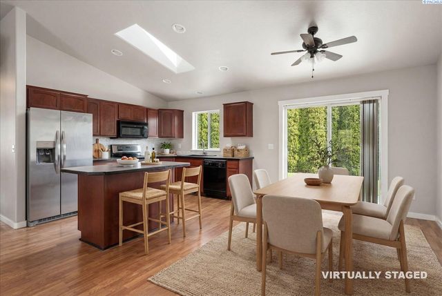 1580 Foxglove Ave, Richland, WA 99352