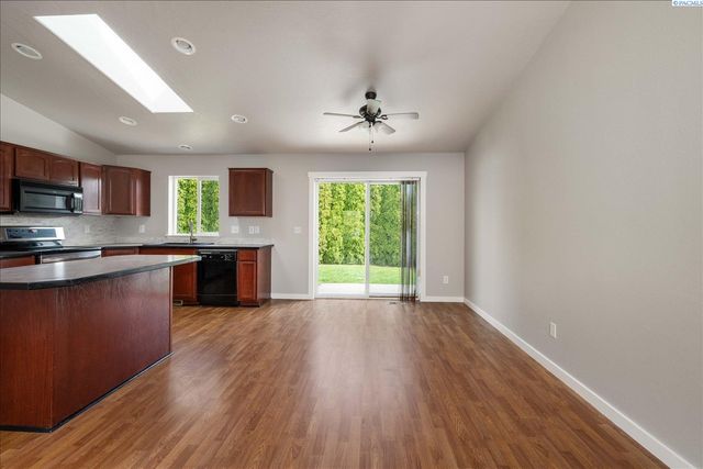 1580 Foxglove Ave, Richland, WA 99352