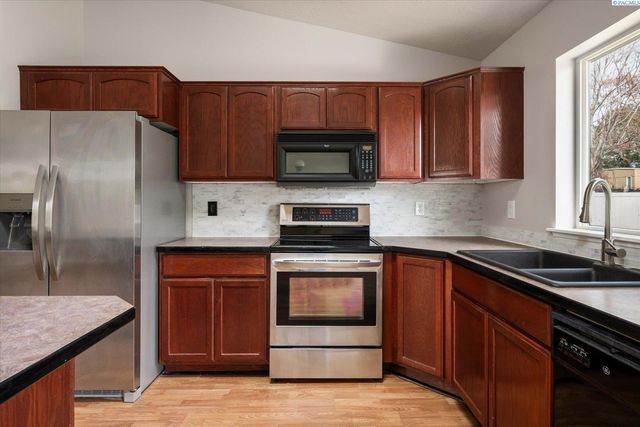 1580 Foxglove Ave, Richland, WA 99352