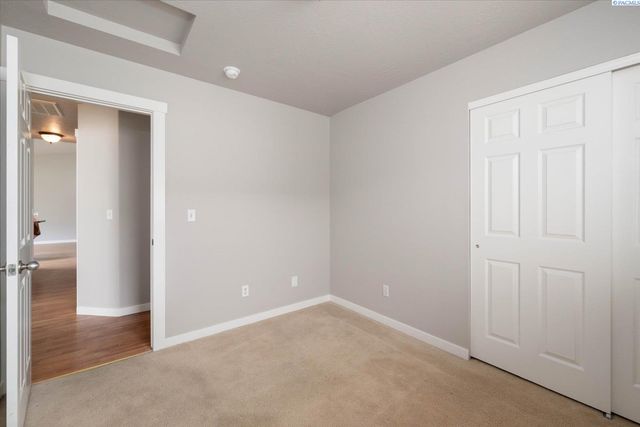 1580 Foxglove Ave, Richland, WA 99352