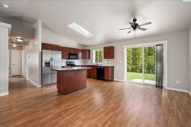 1580 Foxglove Ave, Richland, WA 99352