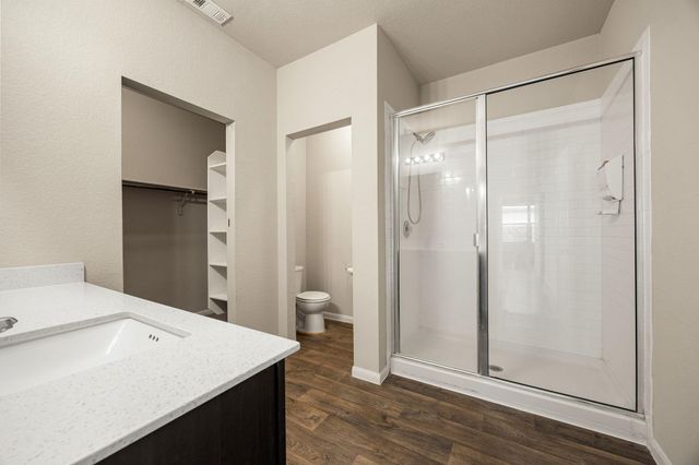 152 Cibolo Creek DR, Kyle, TX 78640