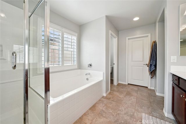 6514 Crescendo Court, Eastvale, CA 92880