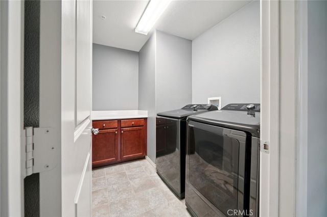 6514 Crescendo Court, Eastvale, CA 92880