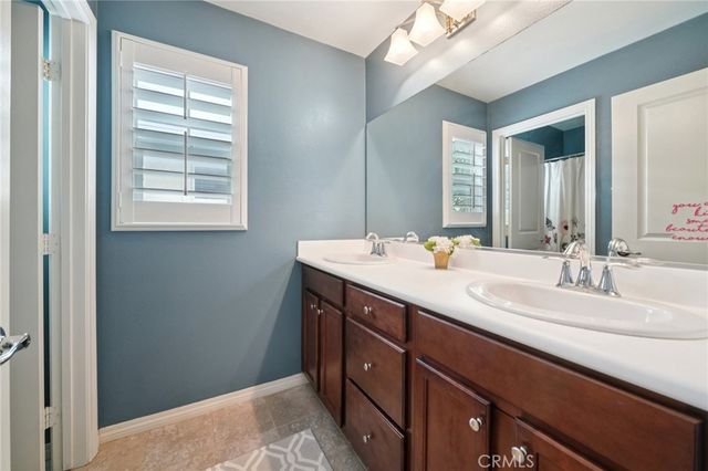 6514 Crescendo Court, Eastvale, CA 92880