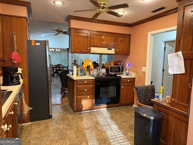 2908 Fawnwood Circle, Valdosta, GA 31602