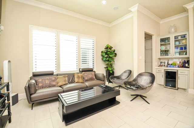 2431 Prairie Hollow Lane, Houston, TX 77077