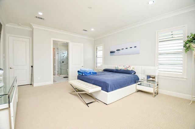 2431 Prairie Hollow Lane, Houston, TX 77077