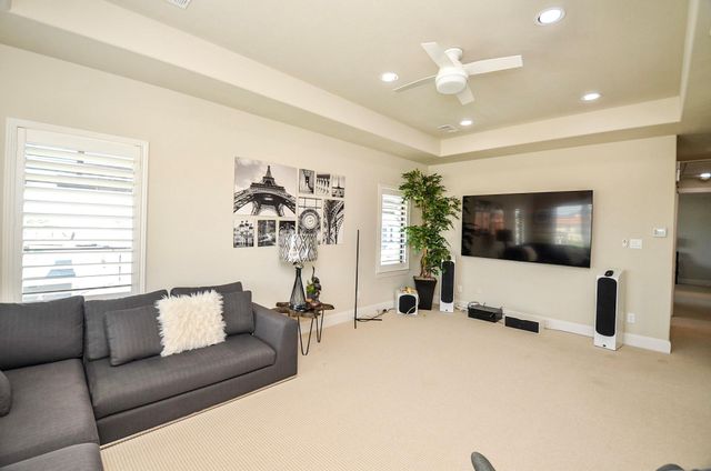 2431 Prairie Hollow Lane, Houston, TX 77077