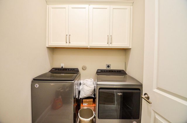 2431 Prairie Hollow Lane, Houston, TX 77077