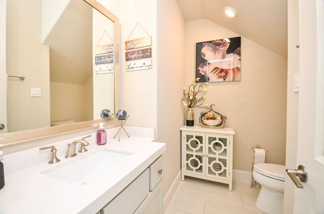 2431 Prairie Hollow Lane, Houston, TX 77077